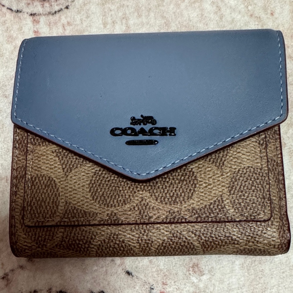 Coach Bluebell and Signature Wallet